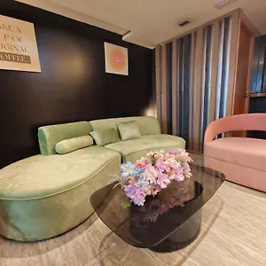豪畔旅馆 *** 香港